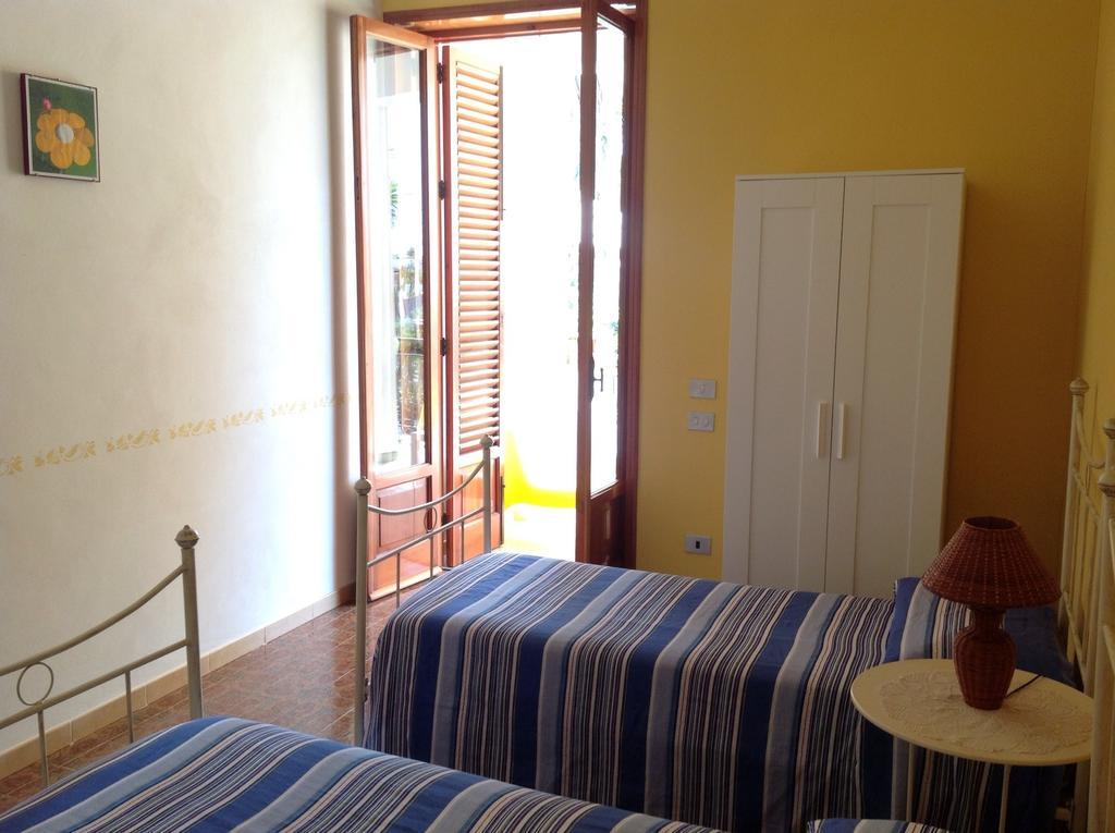 Holiday home Mediterraneo Marsala Habitación foto